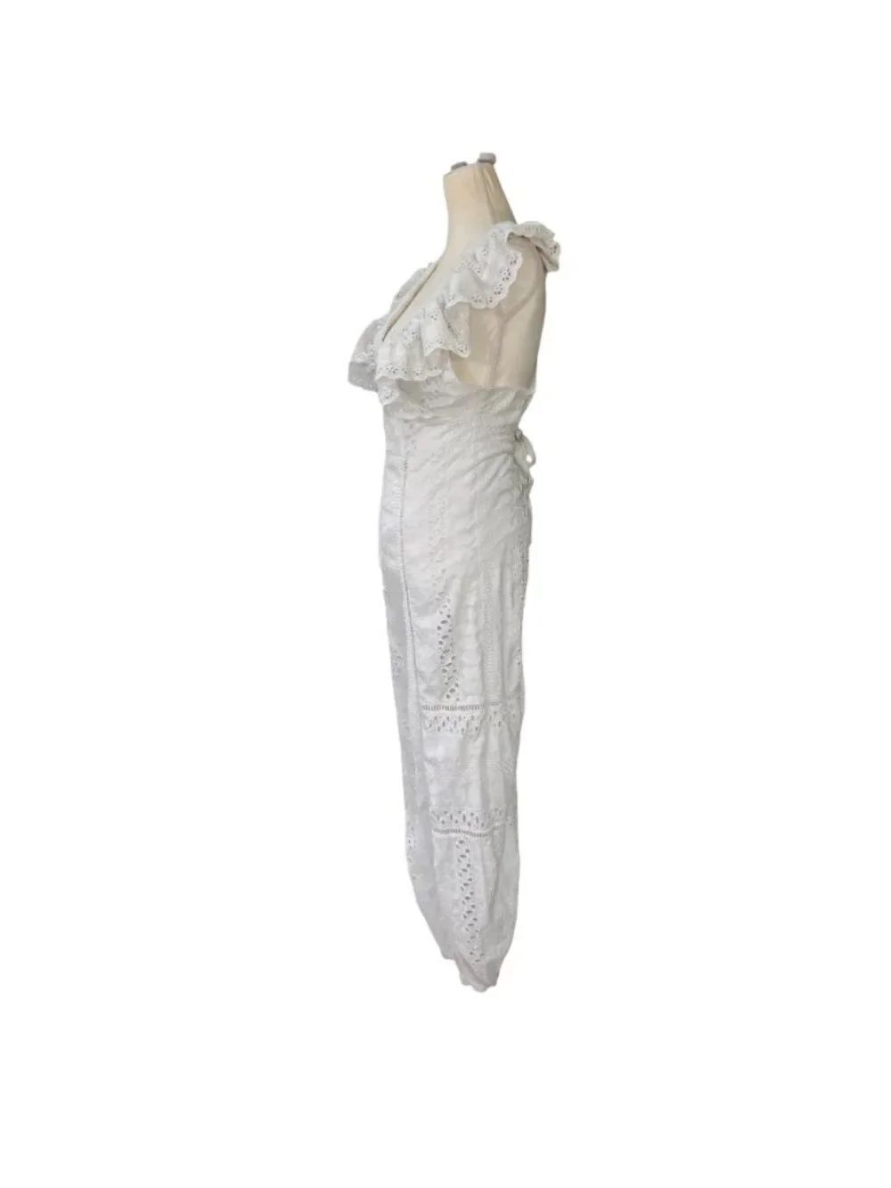 Free People Mikayla White Eyelet Lace Ruffle Jumpsuit Boho Chic Open Back SZ XS - Picture 3 of 13